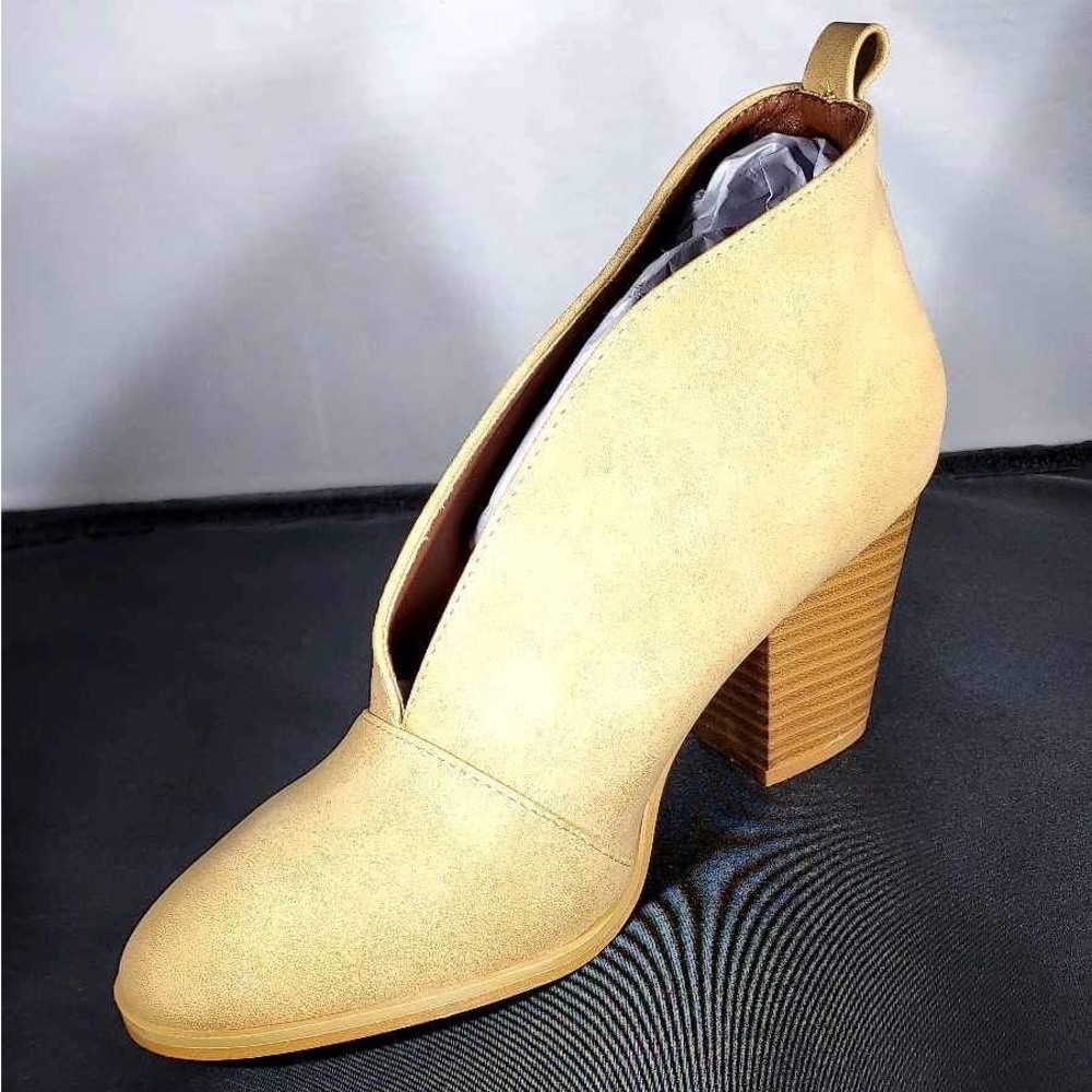 Weeboo Faux Leather booties. New in box